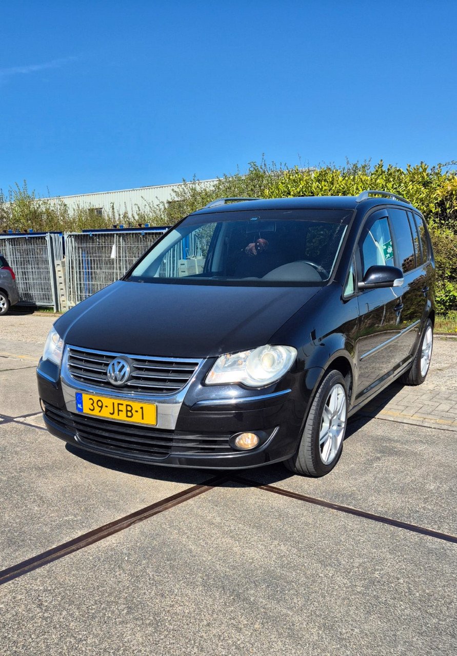 Volkswagen Touran 1.4 TSI 103KW 5P 2009 Zwart