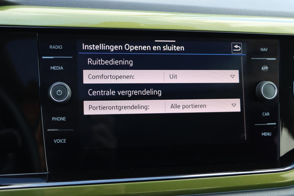 Volkswagen Taigo 1.0 tsi style 110pk dsg7