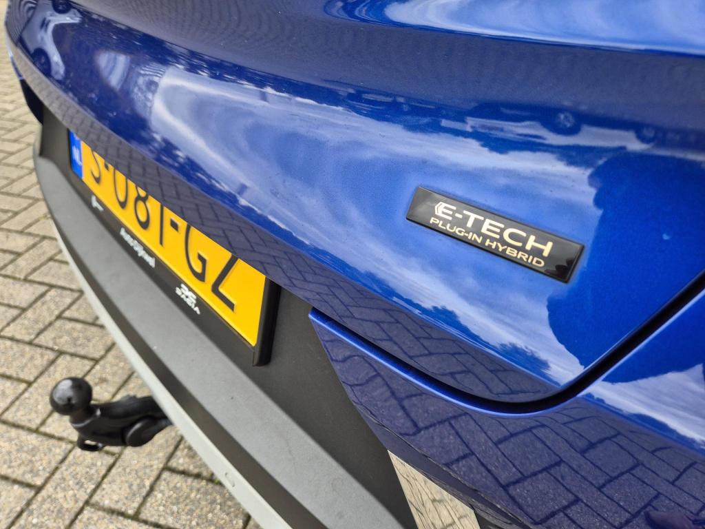 Renault Captur 1.6 e-tech plug-in hybrid 160 iconic topmodel!, all season, 