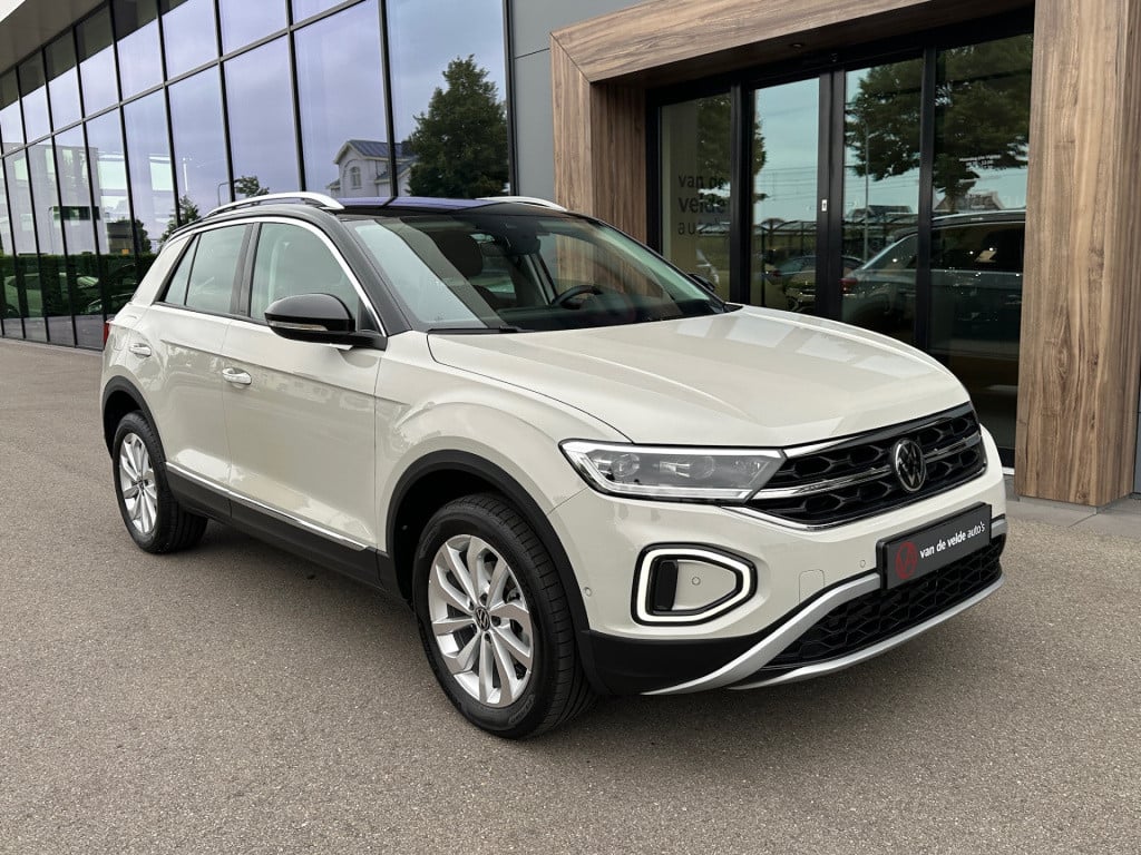 Volkswagen T-roc 1.5 tsi 150pk dsg style carplay | camera | keyless | elek.