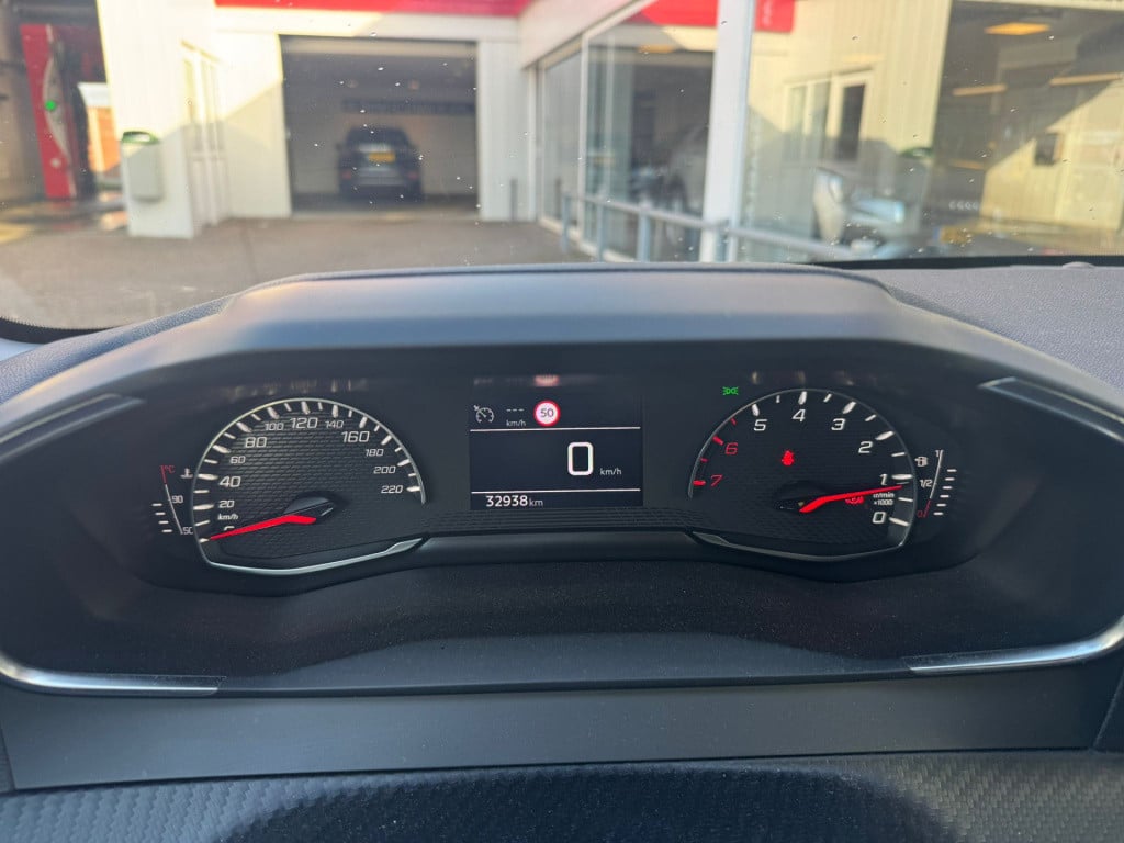 Peugeot 208 1.2 puretech 75 active