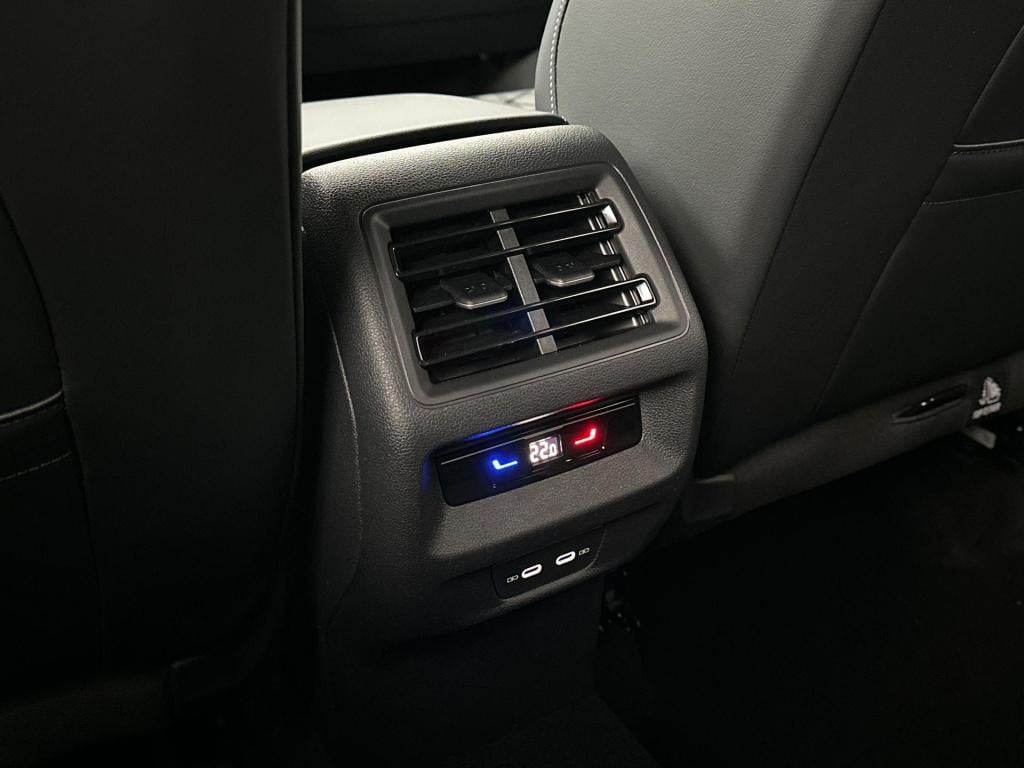 Volkswagen Tayron r-line edition 1.5 ehybrid 150 kw / 204 pk suv 6 v