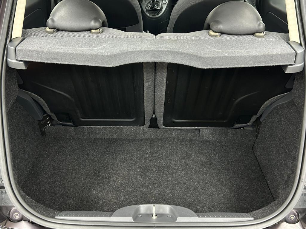 Fiat 500 occasion lounge met panoramadak en unieke kleur | tweedehands fiat