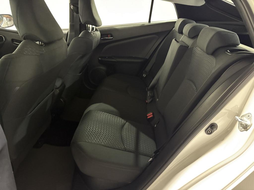 Toyota Prius 1.8 first edition | camera | bsm | pdc |