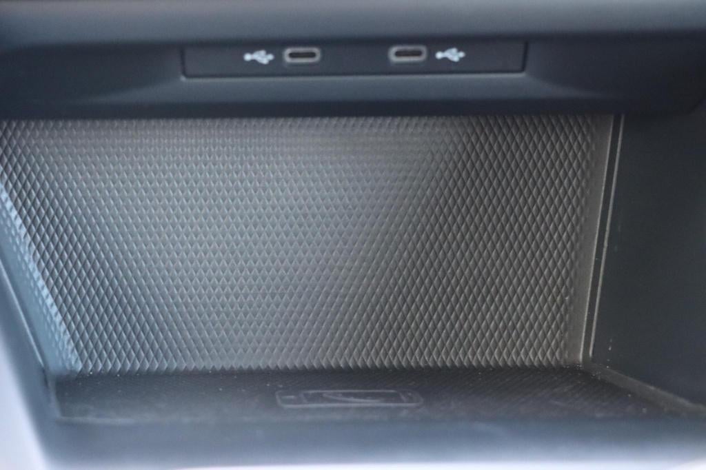 Volkswagen Golf 1.0 tsi life