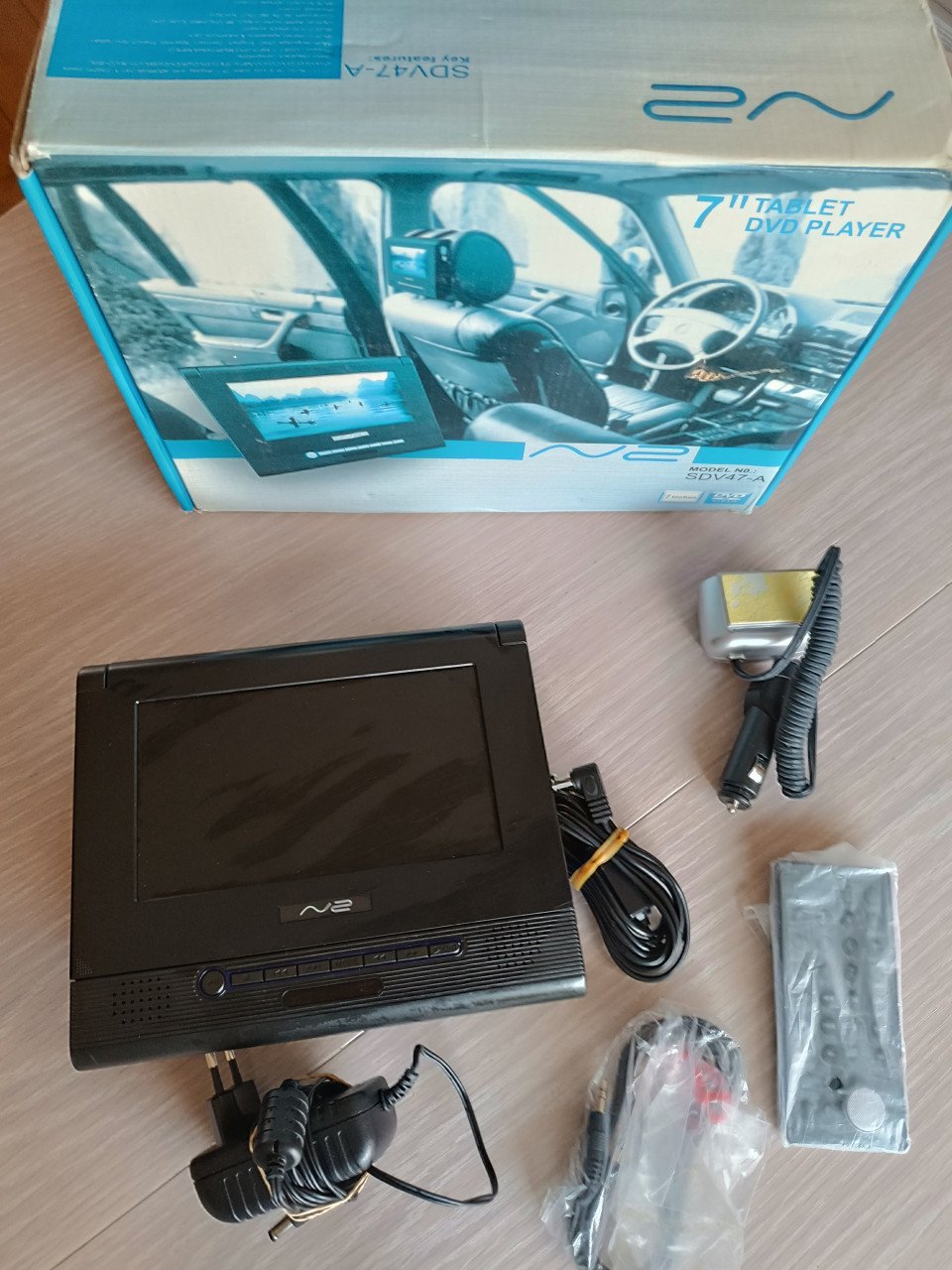 Tv scherm voor in de auto