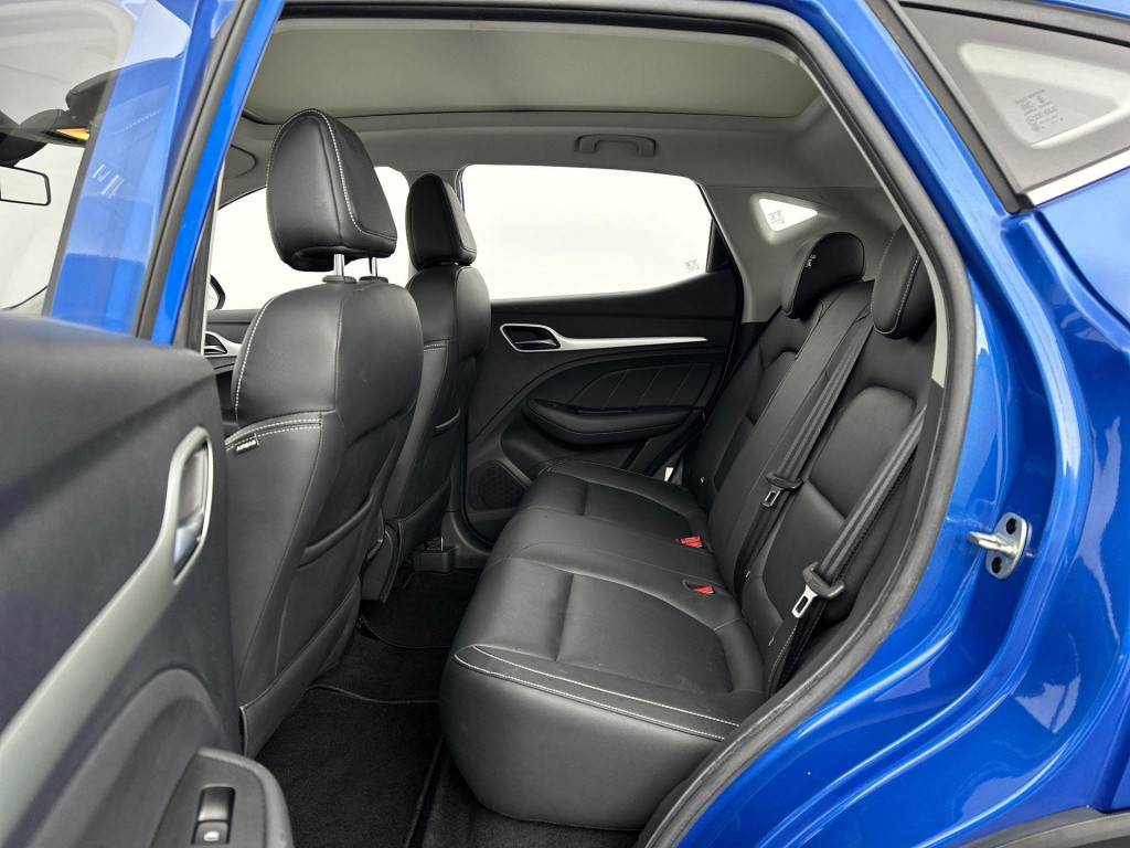 MG Zs-ev mg luxury 45 kwh mg zs ev luxury 45 kwh | panoramadak | navigatie 