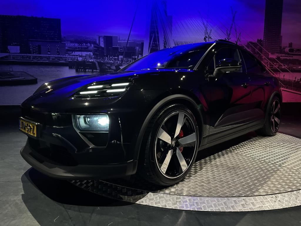 Porsche Macan 4 s 100 kwh *pano*luchtvering*bose*trekhaak*