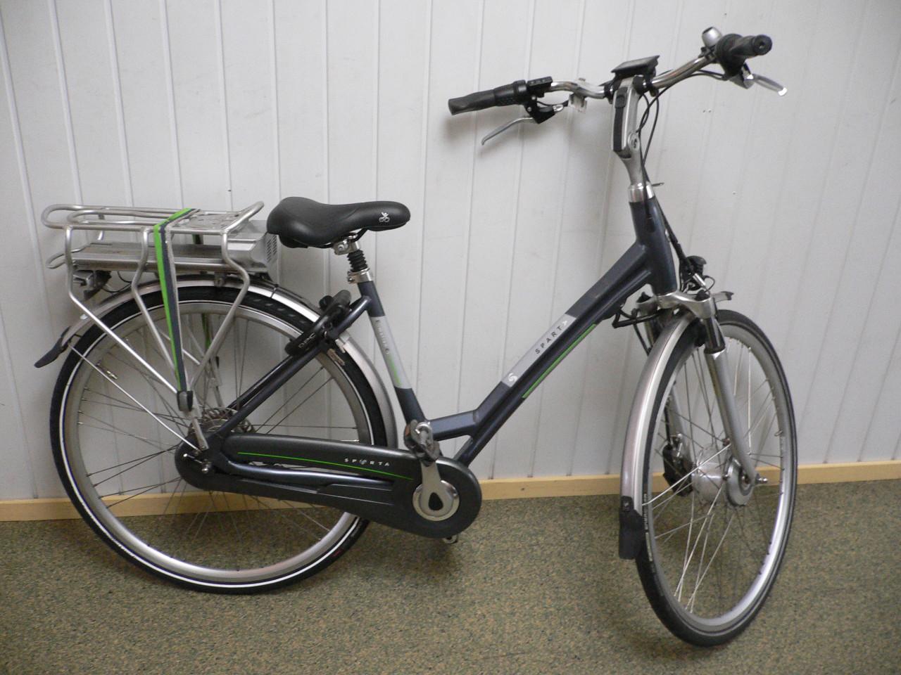 Gebruikte Sparta Emotion C4 damesfiets 48cm verende zadelpen 8 versnelling