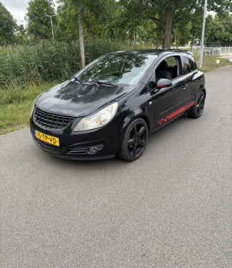 Opel corsa voljaar apk!