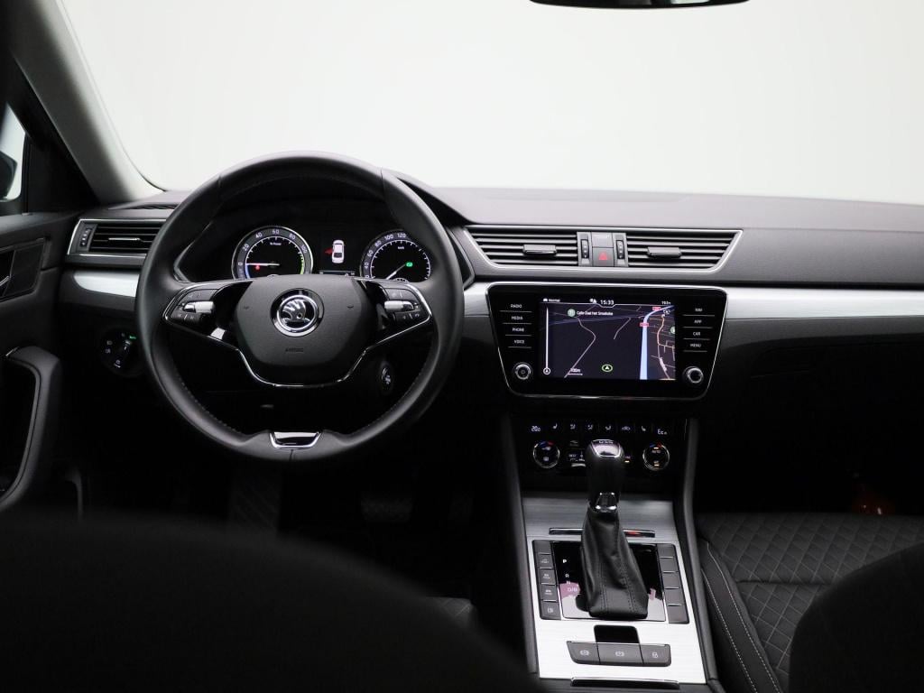 Skoda Superb 1.4 tsi iv phev business edition | automaat | navigatie | appl