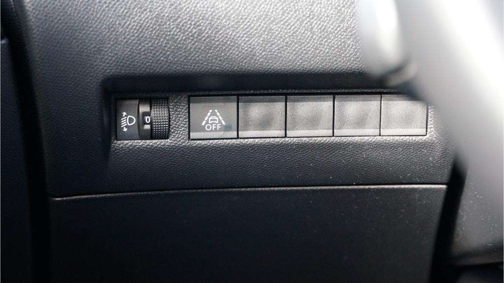 Peugeot 2008 1.2 puretech allure rijklaar incl garantie