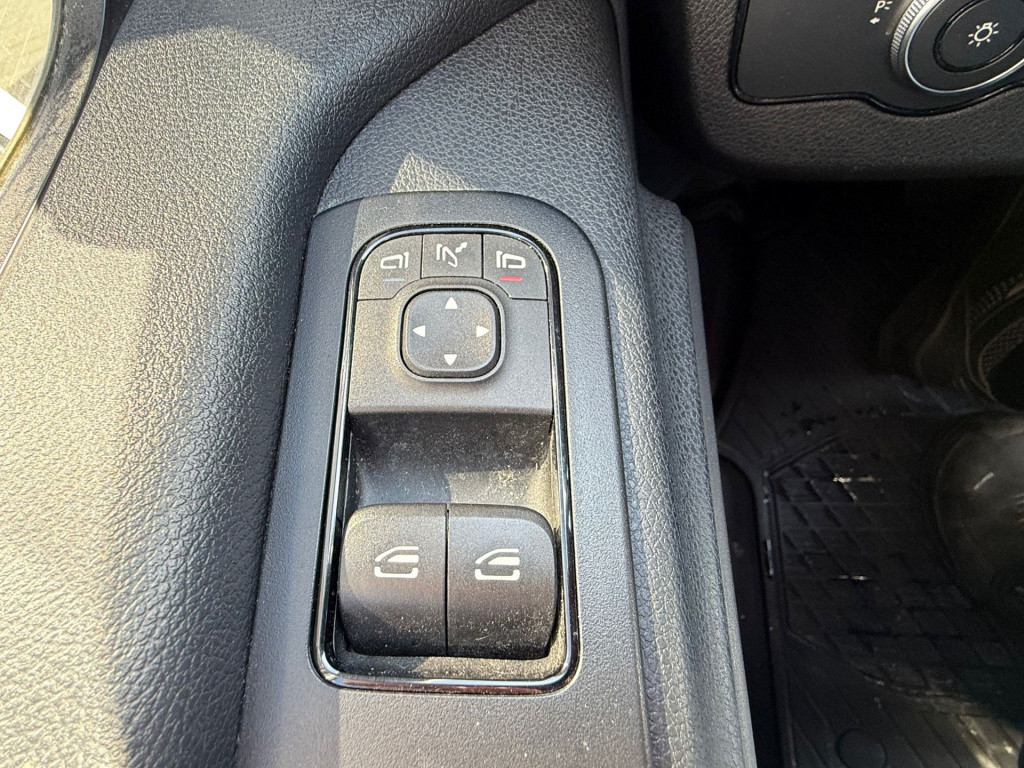 Mercedes-Benz Sprinter 214 2.2 cdi l2h2