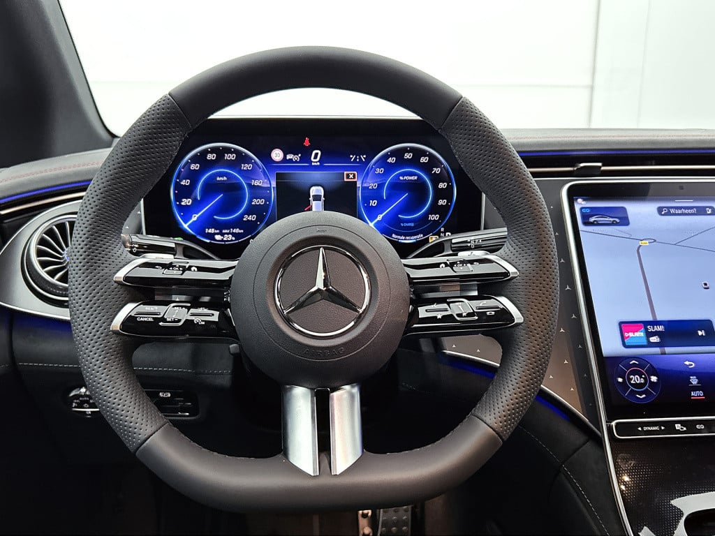 Mercedes-Benz Eqe 300 business solution amg 90 kwh | nightpakket | rijassis