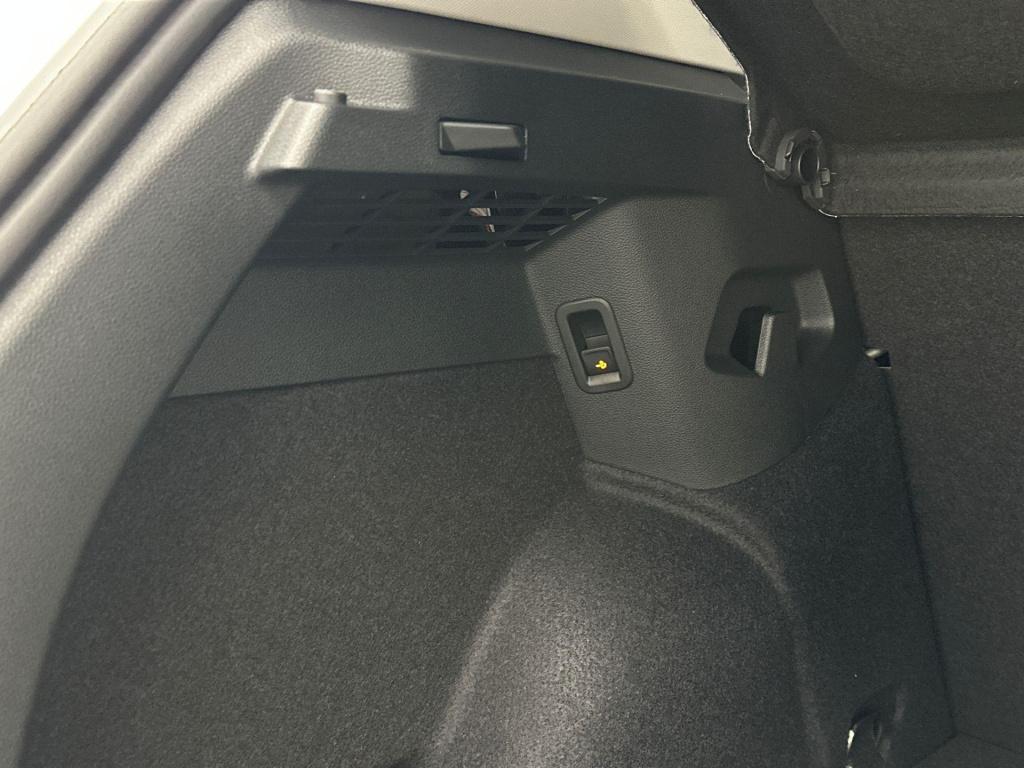 Volkswagen Golf life edition 204 pk plug in hybride