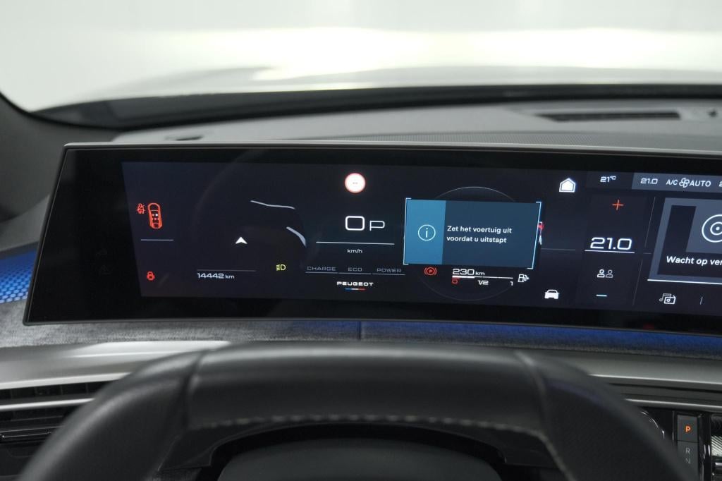 Peugeot 3008 1.2 hybrid 136 gt | elektrische kofferklep | camera | adaptiev