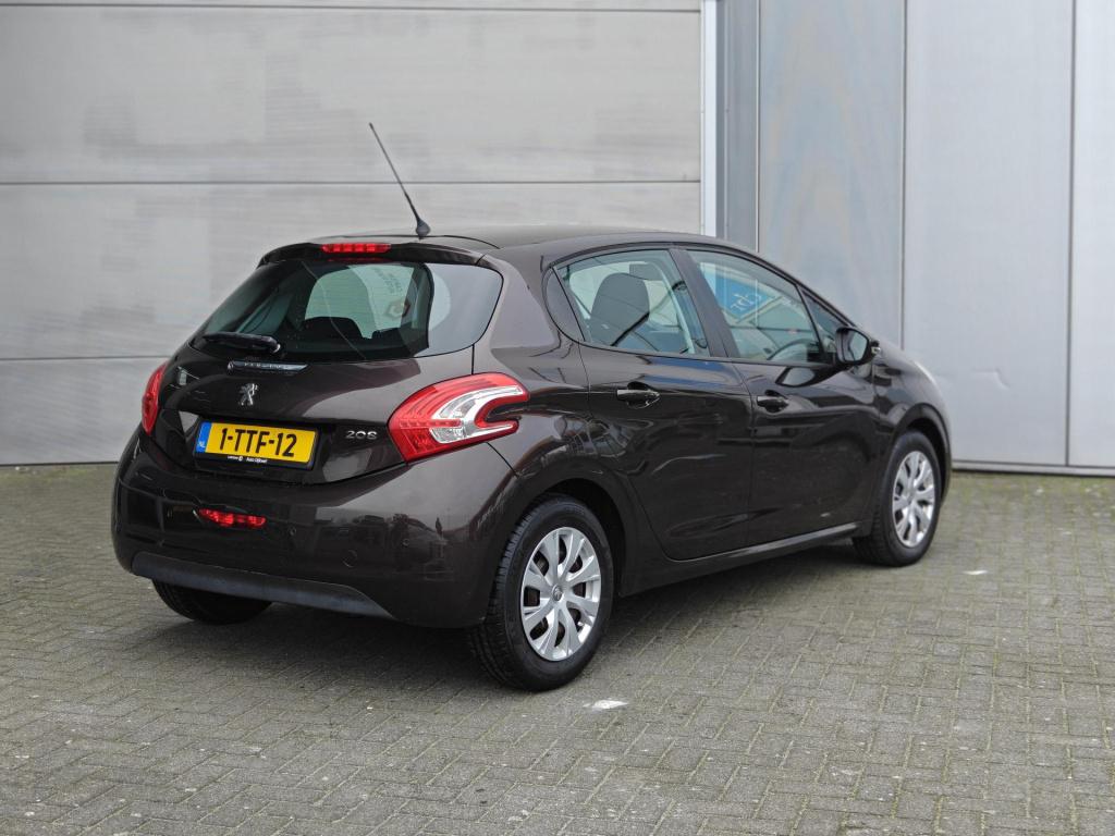 Peugeot 208 1.2 vti active top onderhoud/distributie v.v.
