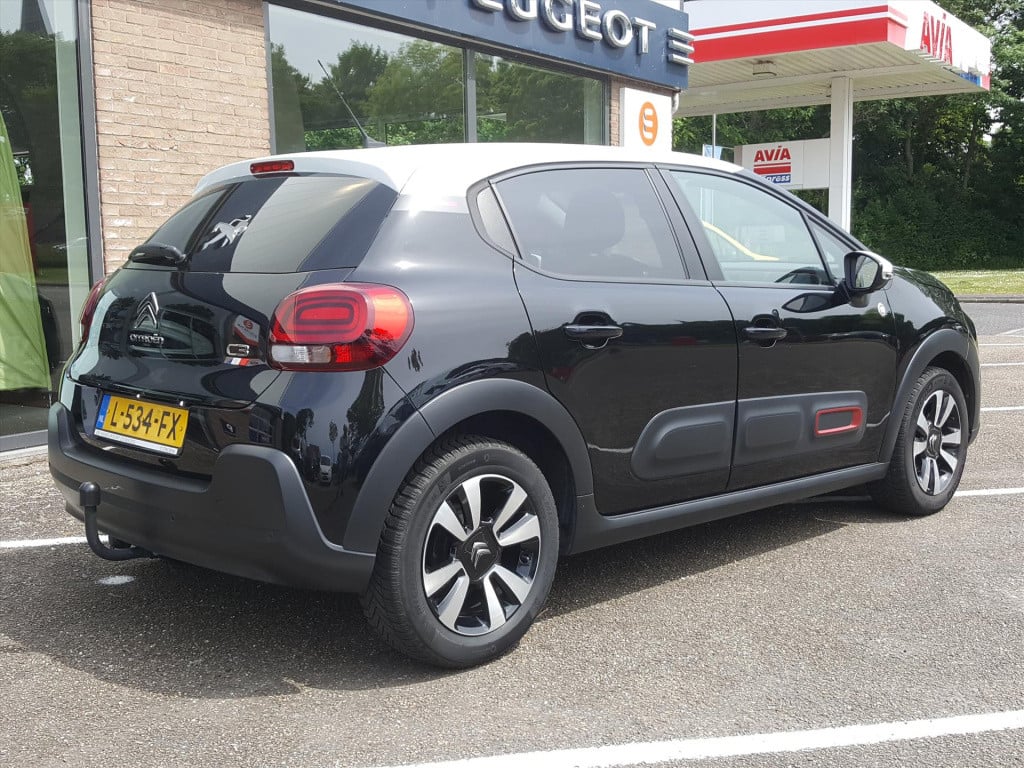 Citroen C3 1.2 puretech 83pk s&s c-series trekhaak | navigatie | cruise & c