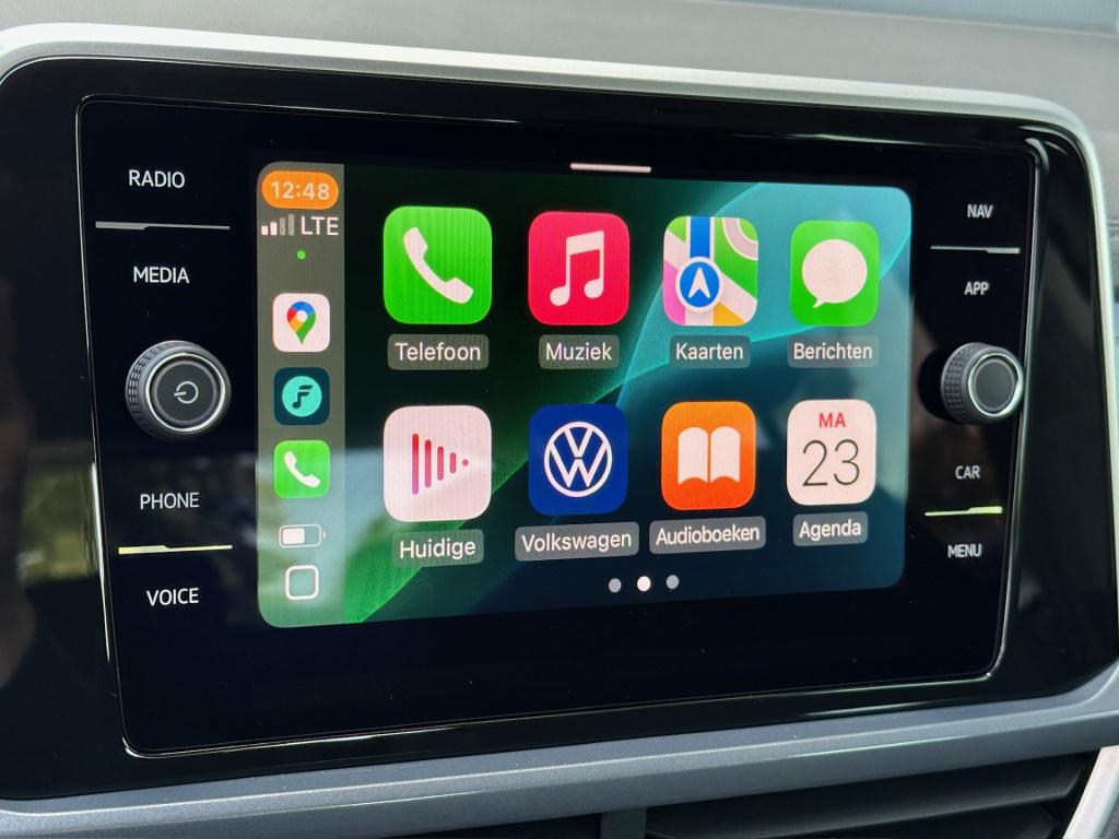 Volkswagen T-roc 1.5 tsi 150pk dsg style carplay | camera | keyless | elek.
