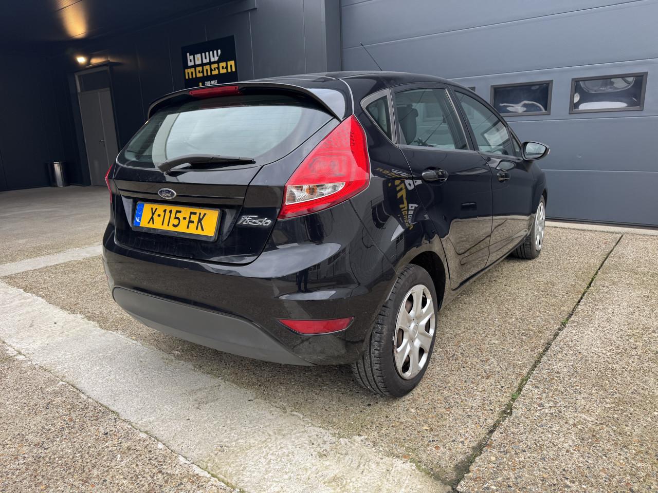 Ford Fiesta 1.25 44KW Ghia 5DRS 2009  Airco Apk  Nap