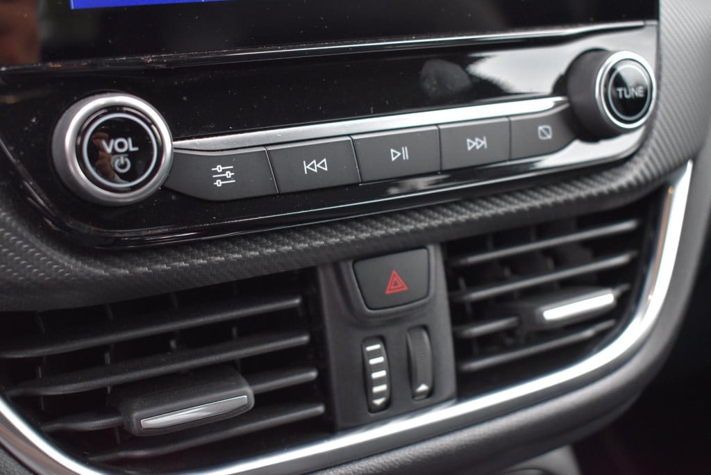 Ford Puma 1.0 ecoboost hybrid st-line x | climate control | cruise control 