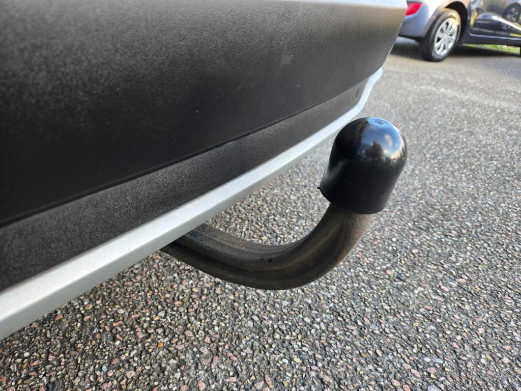 Opel Grandland X 1.2 turbo 130pk business executive | pano | trekhaak