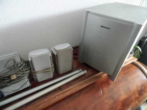 Dolby Surround Speakerset.