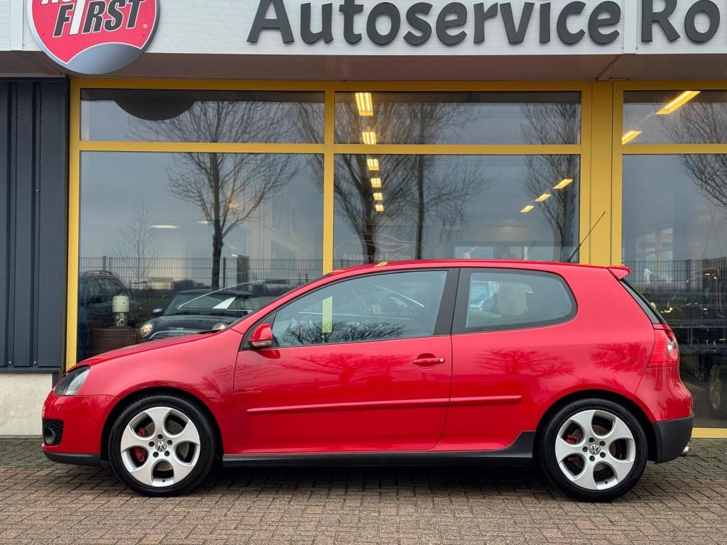Volkswagen Golf 2.0 tfsi gti