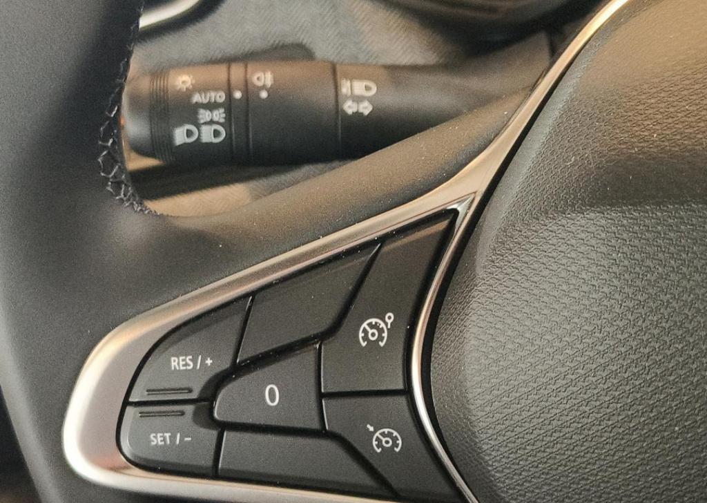 Renault Clio 1.6 e-tech full hybrid 145 techno