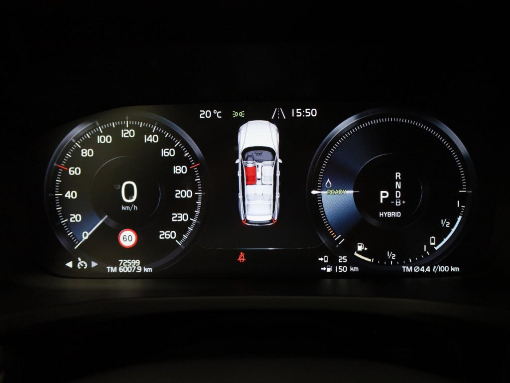 Volvo V60 2.0 t6 recharge awd inscription | automaat | lmv | trekhaak | led