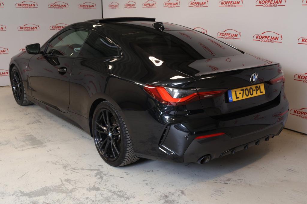 BMW 4 Serie coupé 430i m-sport pro nl auto, laser, h&k, dakje, stoel-stuurv