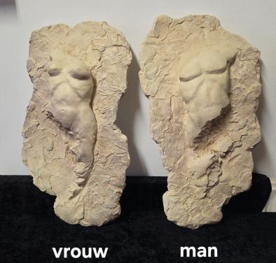 WANDRELIËFS MET KARAKTER