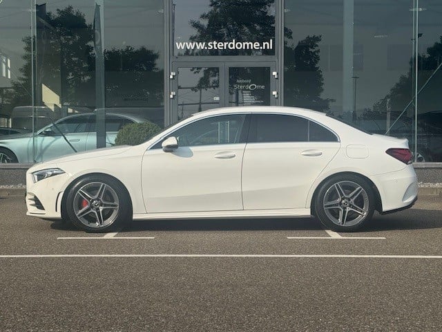 Mercedes-Benz A-Klasse 200 business solution amg l mbux l led high performa
