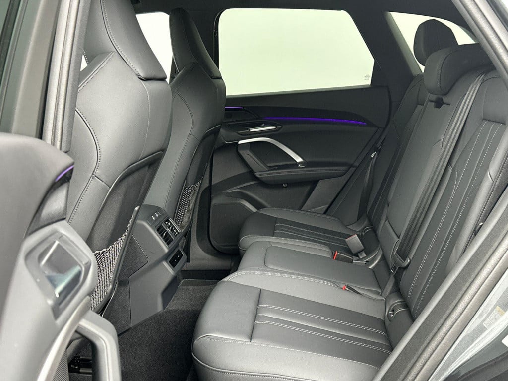 Audi Q5 s edition 2.0 tfsi e 220 kw / 299 pk suv 7 versn.