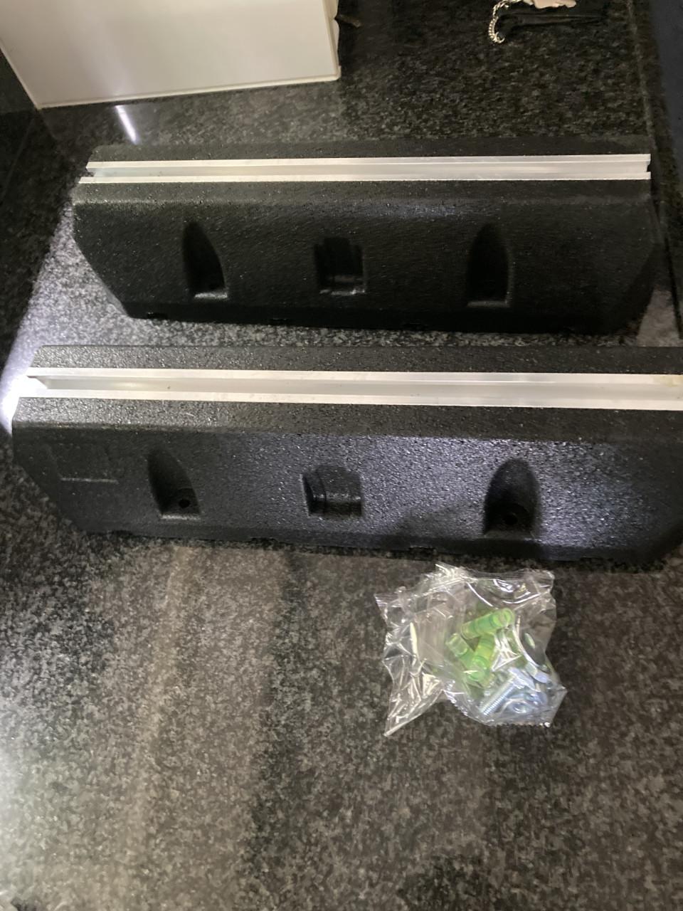 Nieuwe steunbalken buitenunit airco!!!