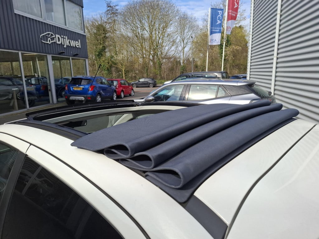 Peugeot 108 1.0 e-vti allure cabrio top! airco/cam/lmv 5-drs
