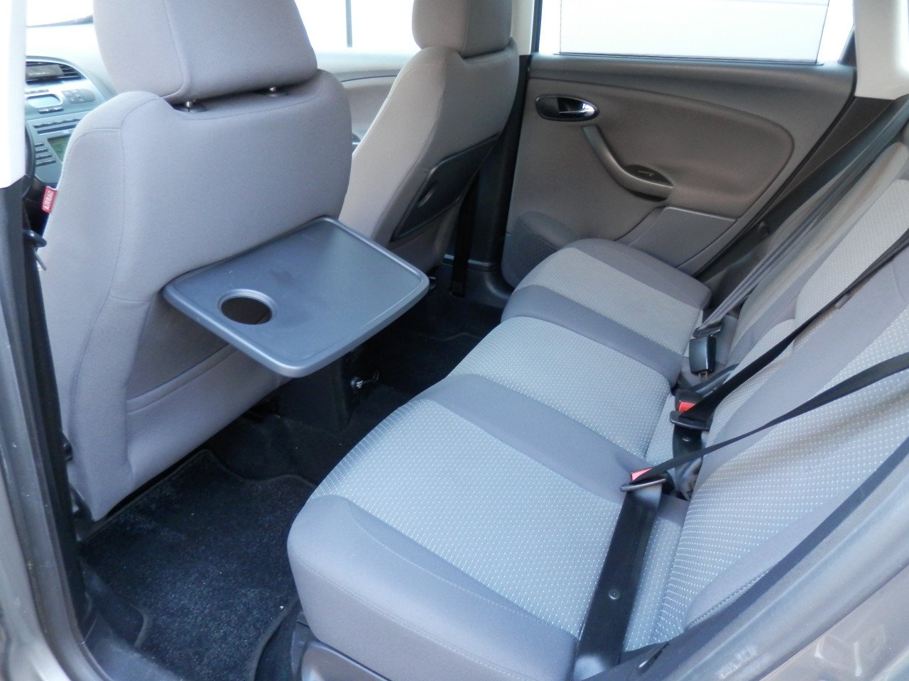 Auto Garant Biedt Aan: Seat Altea Xl 1.6 Stylance
