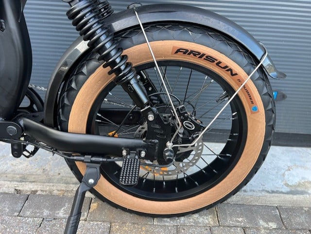 EB8 Elektrische Fatbike Weinig kilometer 00183 kl meter