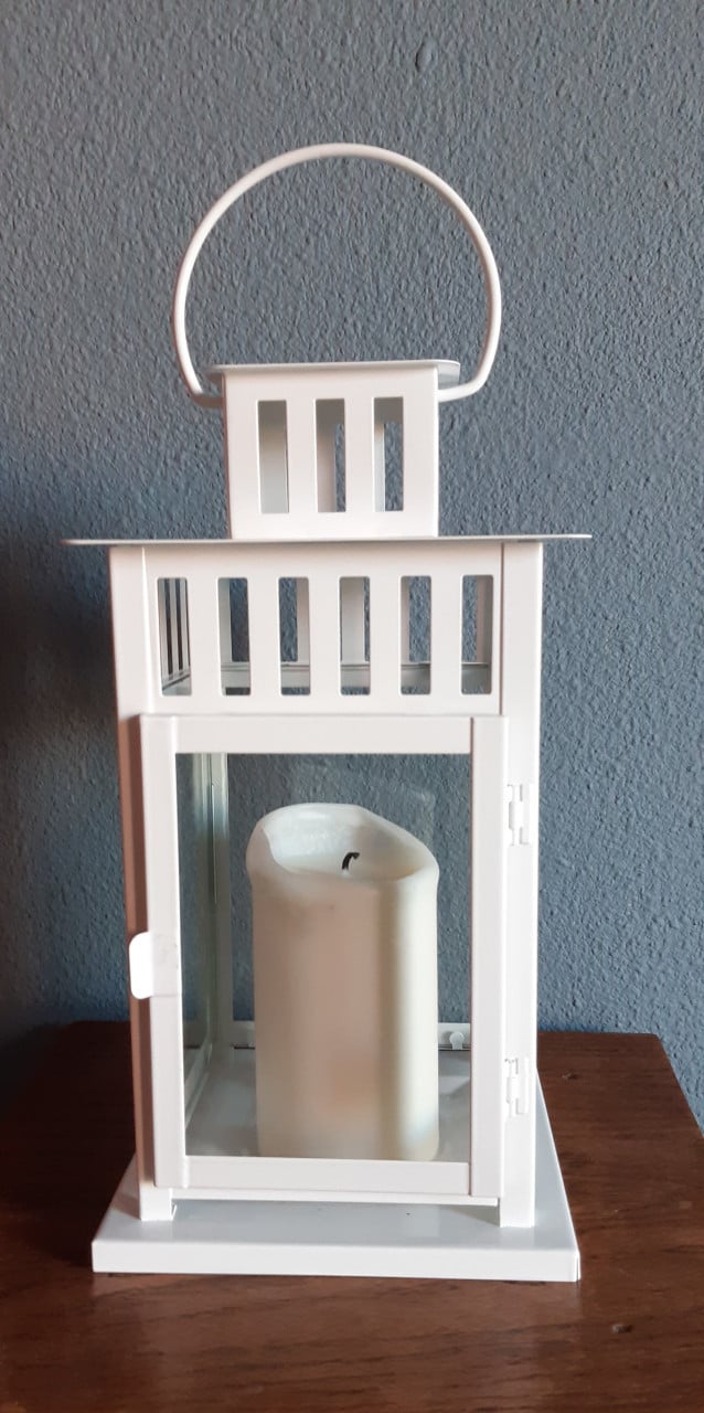Ikea Lantaarn met stompkaars, binnen/buiten wit,  metaal, 28 cm