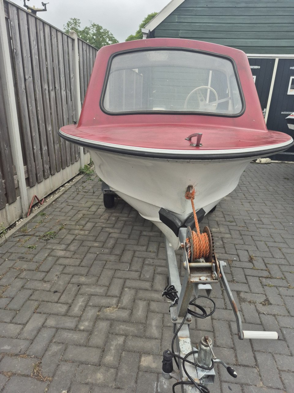 "PLACOM" Visbootje met trailer