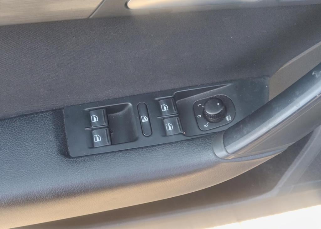 Volkswagen Passat 1.4 tsi 90kw variant dsg