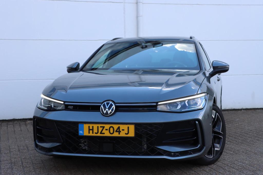Volkswagen Passat variant 1.5 etsi r-line business dsg7 150pk | ergo stoel 