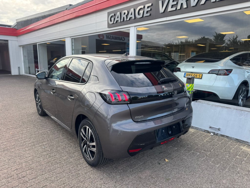 Peugeot 208 1.2 puretech allure