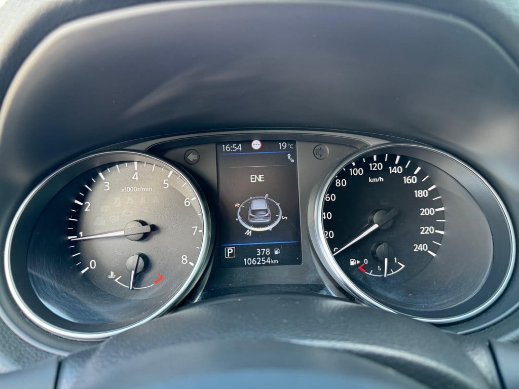 Nissan Qashqai 1.3 dig-t tekna + automaat