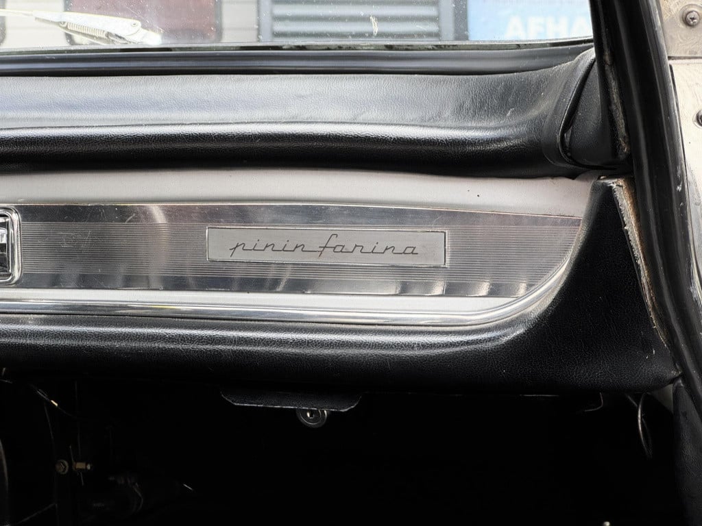 Peugeot Onbekend 404 coupe carburateur