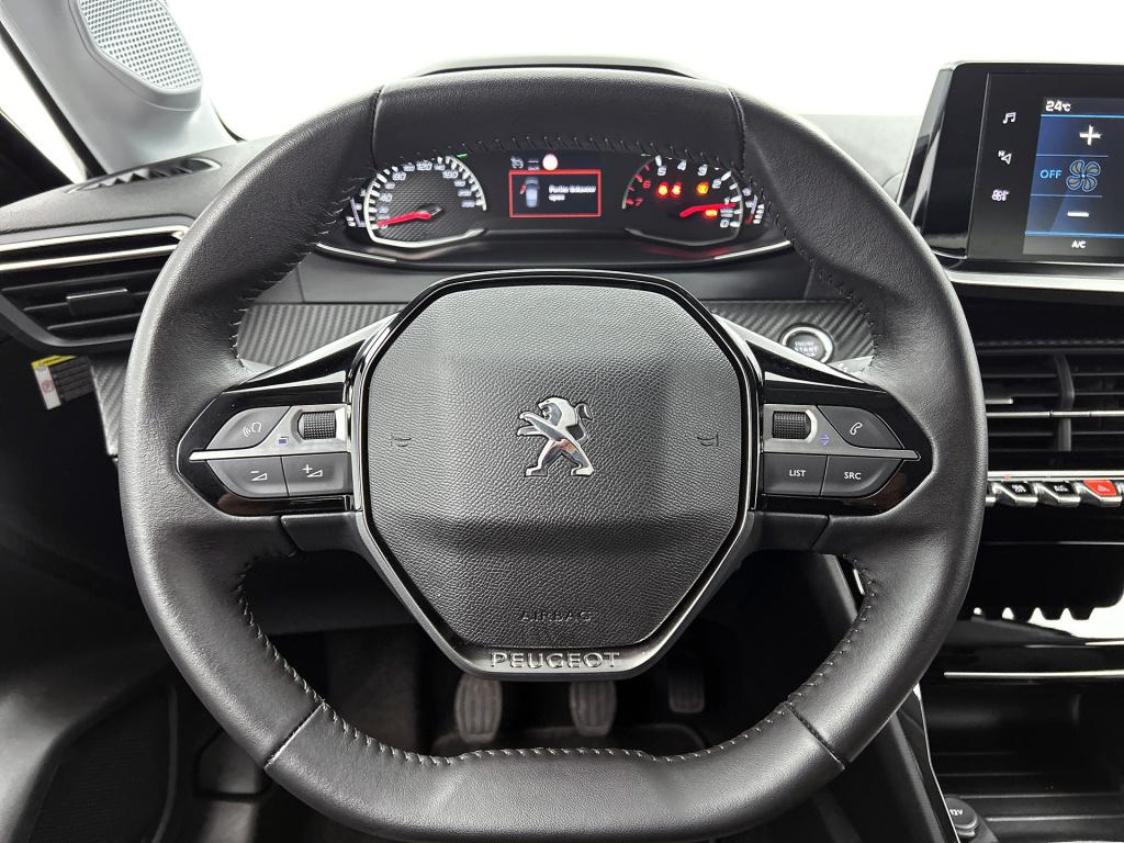 Peugeot 208 100pk allure pack | rijklaar | keyless | camera | stoelverwarmi