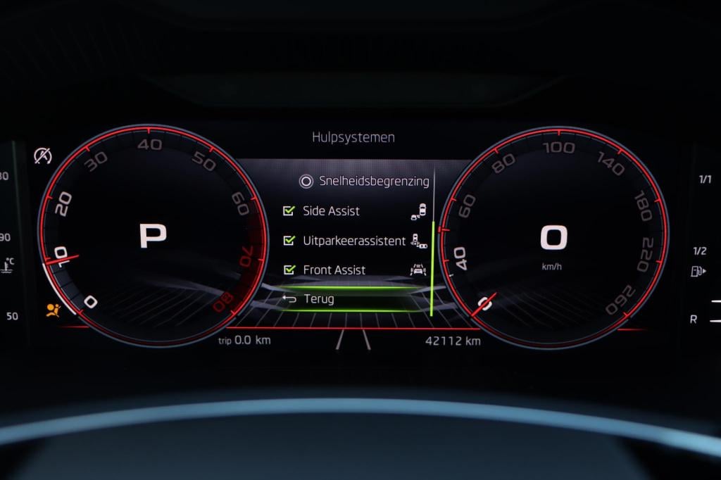 Skoda Karoq 1.5 tsi act sportline business 150pk dsg7