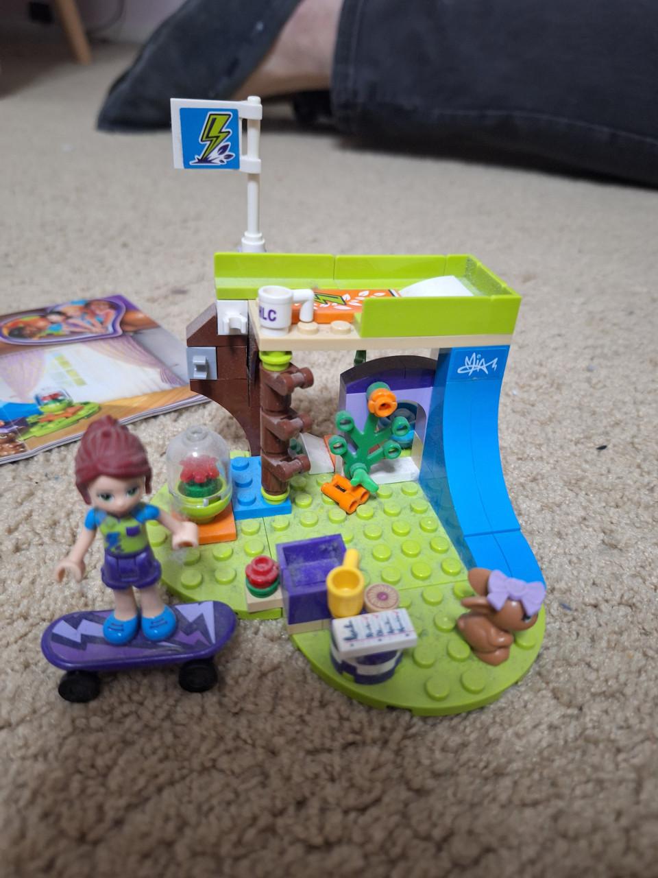 Lego Friends 41327, Mia's Slaapkamer, Leeftijd 6-12