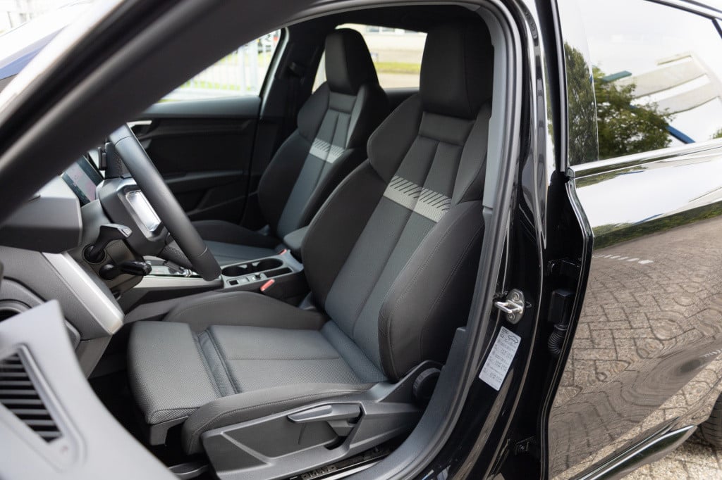 Audi A3 sportback 45 tfsi e s line ✅acc✅apple/android✅18 inch