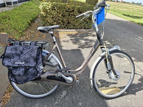 TE KOOP Gazelle Electrische Fiets .
